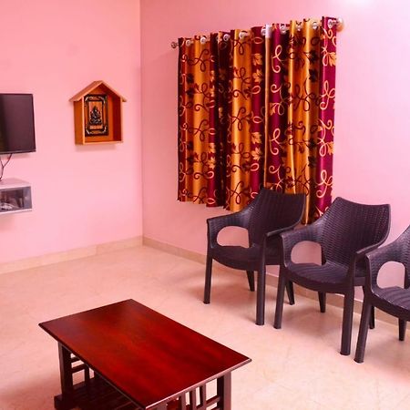 Coorg Girinivas Homestay 102 Madikeri Zewnętrze zdjęcie