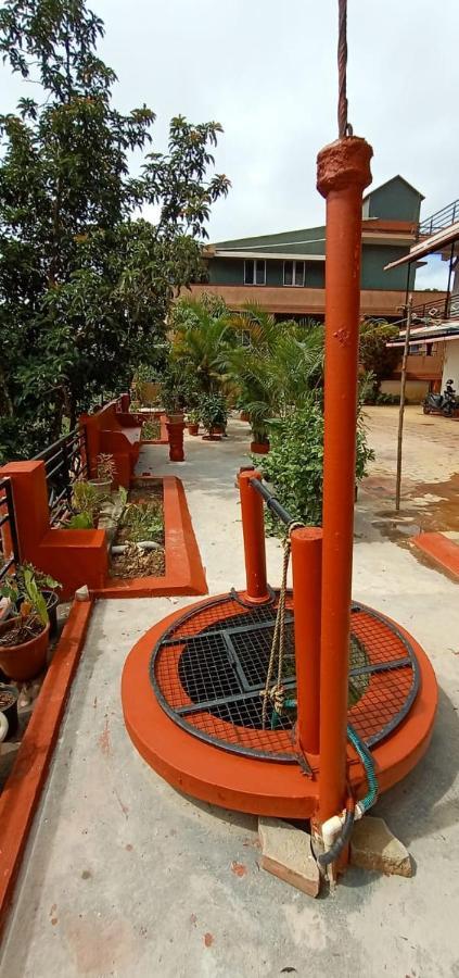Coorg Girinivas Homestay 102 Madikeri Zewnętrze zdjęcie
