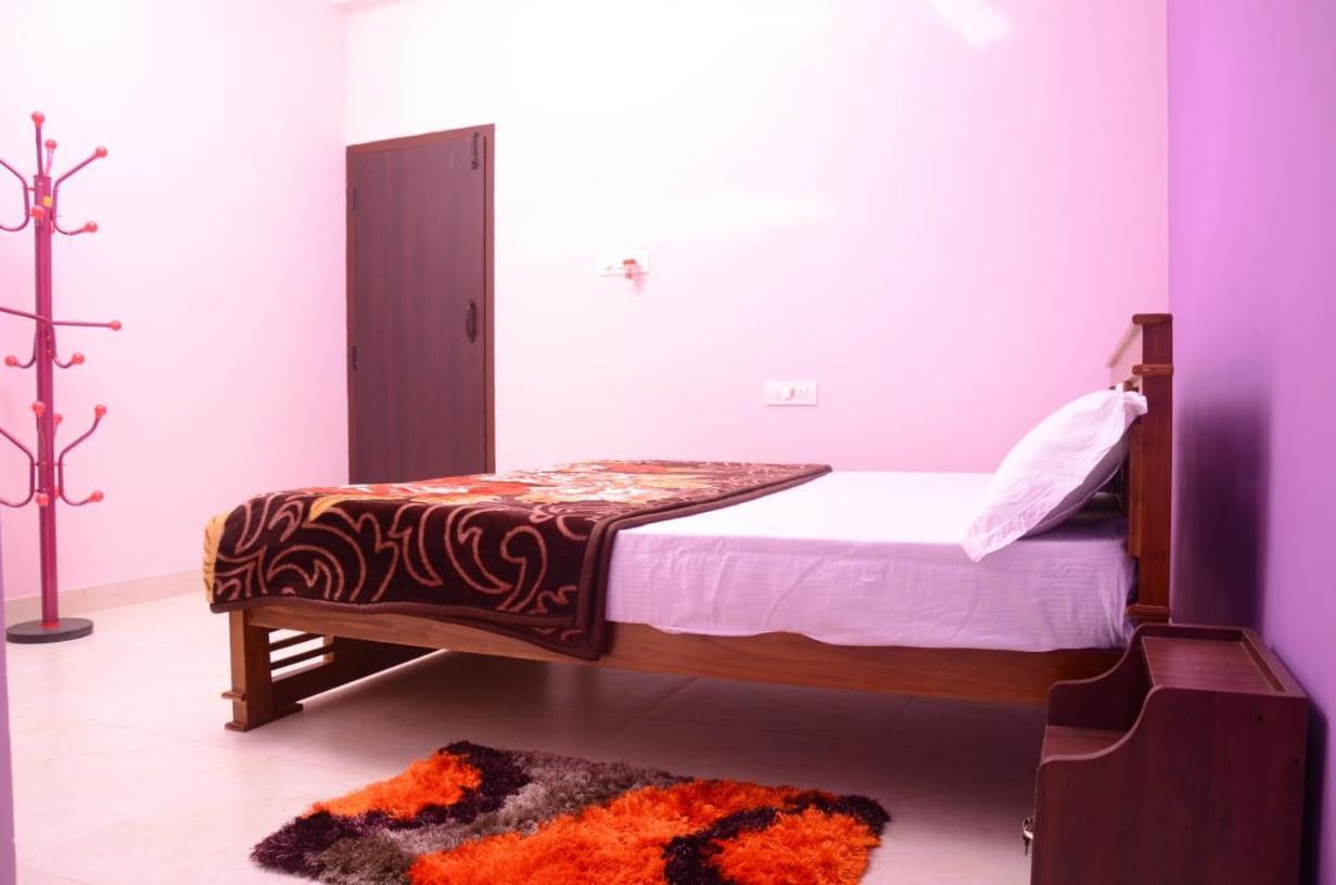 Coorg Girinivas Homestay 102 Madikeri Zewnętrze zdjęcie